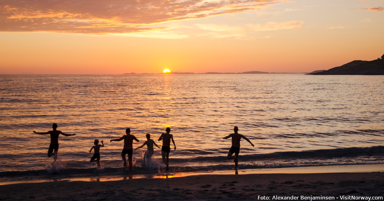 Baden unter der Mitternachtsonne